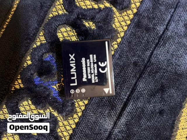 لُقطة لعشاق التصوير الكلاسيكي والـ Vintage: كاميرا Panasonic Lumix LX2 الأيقونية بعدسة