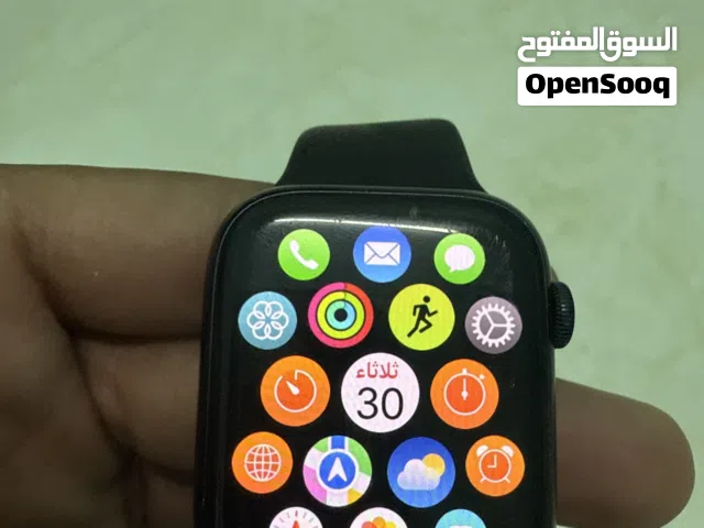 Apple smart watches for Sale in Al Dakhiliya