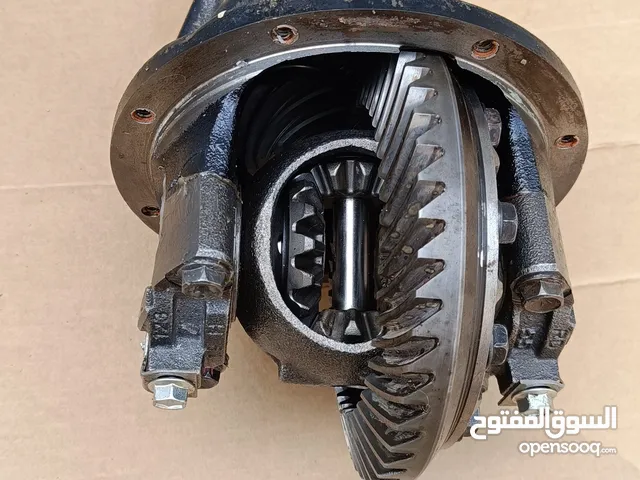 قطع غيار سوزوكي جيمني 2016