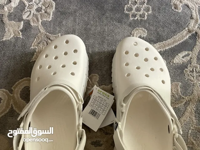 Crocs اصلي جديد