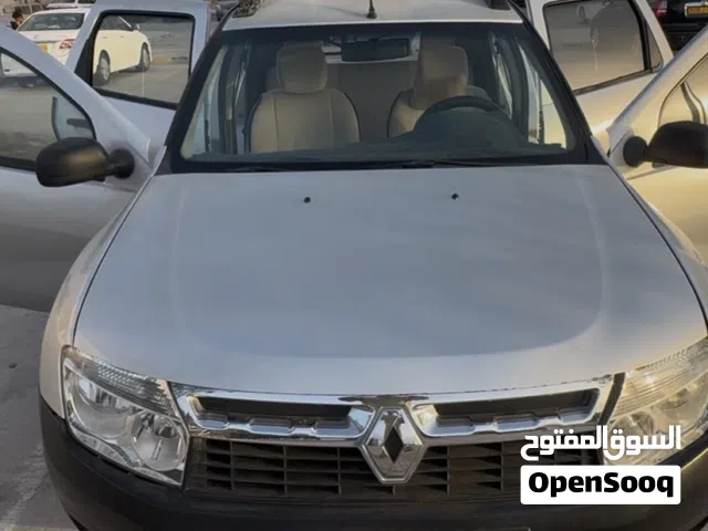2015 رينو داستر Standard