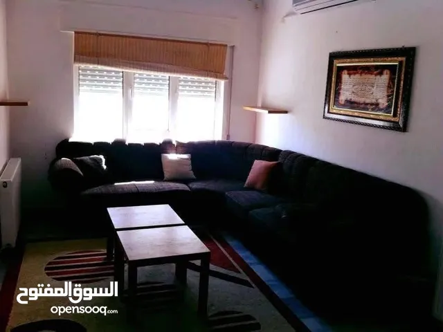 شقه للبيع في خلدا من المالك مباشره مساحه البناء 145 متر مربع بيع من المالك مباشره بدون بنوك او وسيط