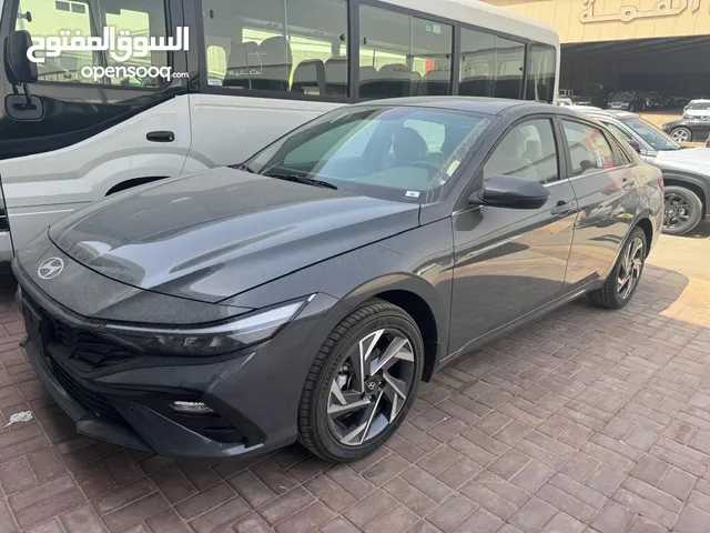 New Hyundai Elantra in Al Riyadh