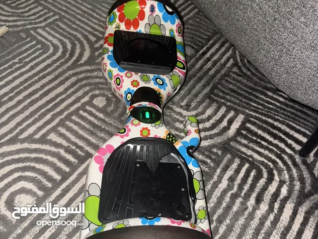 سكوتر شغال وكامل مع الشاحنة