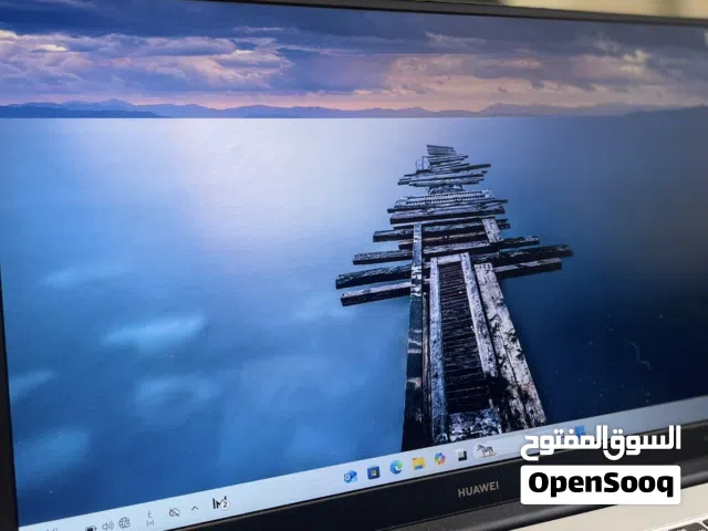 Laptop Huawei matebook D15