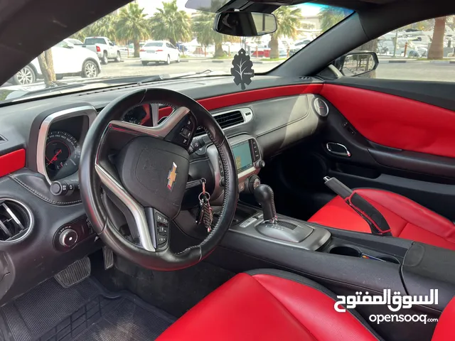 Chevrolet Camaro RS in Kuwait City