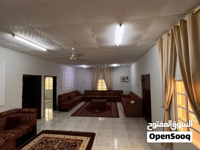 300 m2 3 Bedrooms Apartments for Rent in Dhofar Taqah