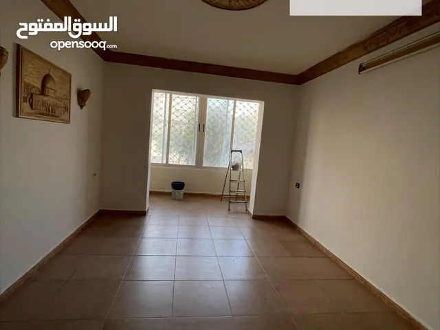 120 m2 2 Bedrooms Apartments for Sale in Zarqa Al Zarqa Al Jadeedeh