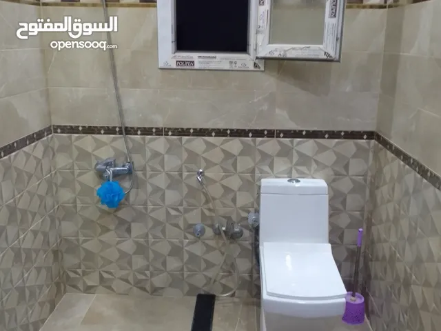 135 m2 2 Bedrooms Apartments for Rent in Tripoli Khalatat St