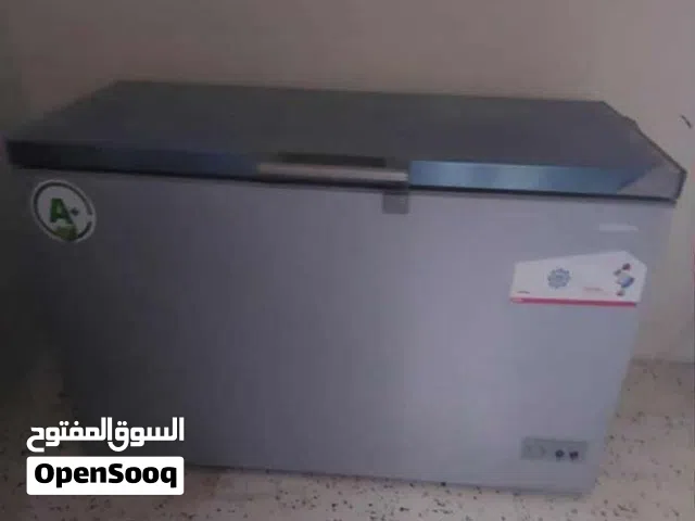 فريز جديد مش مستعمل طوله مترو.30 في 63 وارتفاعه 83 ماشاءالله كبير من داخل وتلج مش بخاري لون سلفر