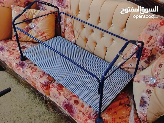 عربايات اطفال و مكنسه كهربائيه شغاله بحاله جيده ااااااااااااااااااا