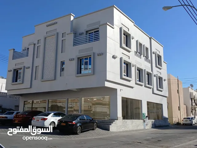 محل للإيجار في روي – ولجة موقع استراتيجي وقريب من جميع الخدمات