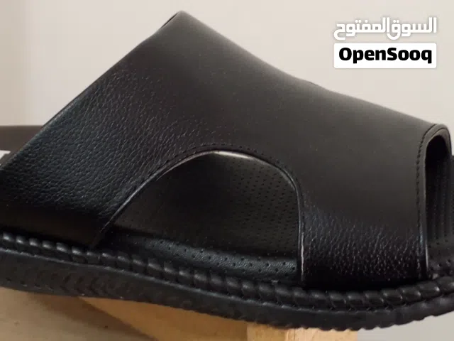 مشايات شبابي ولادي نسائي من نمرة 24 إلى 47 بأرخص الاسعار