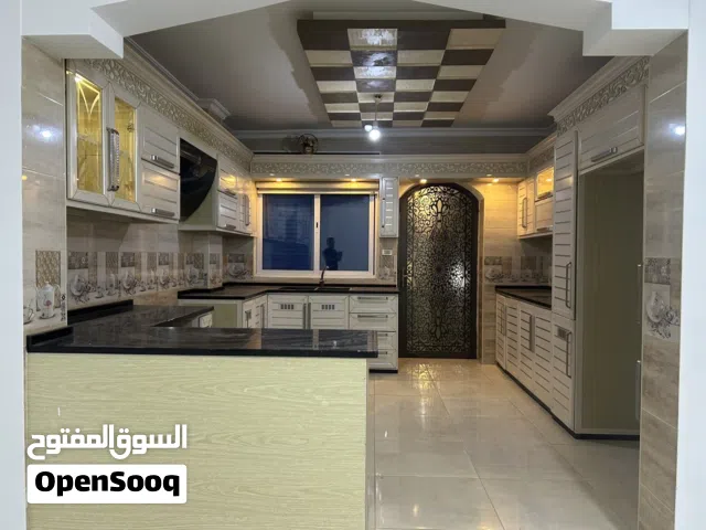 160 m2 4 Bedrooms Apartments for Rent in Zarqa Al Zarqa Al Jadeedeh