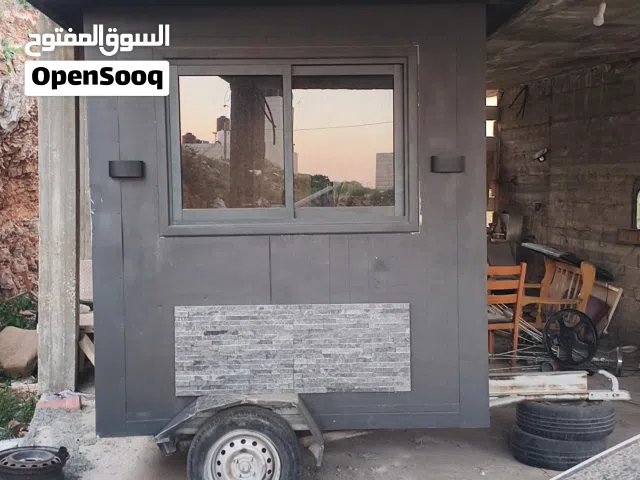 كشك مرتب وجاهز من جوا وبرا للبيع