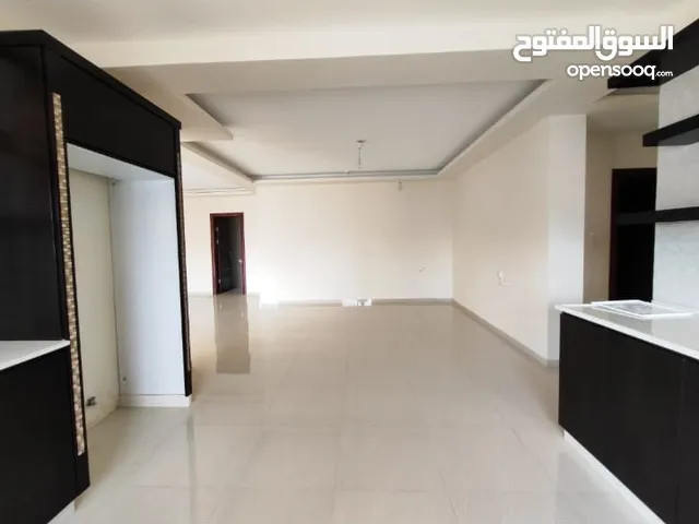 180 m2 3 Bedrooms Apartments for Rent in Ramallah and Al-Bireh Al Masyoon