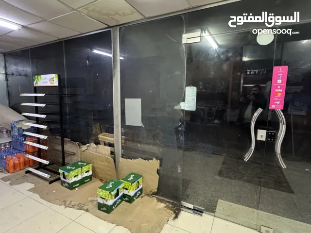 الواح سيكوريت بالاضافة الي باب وسط