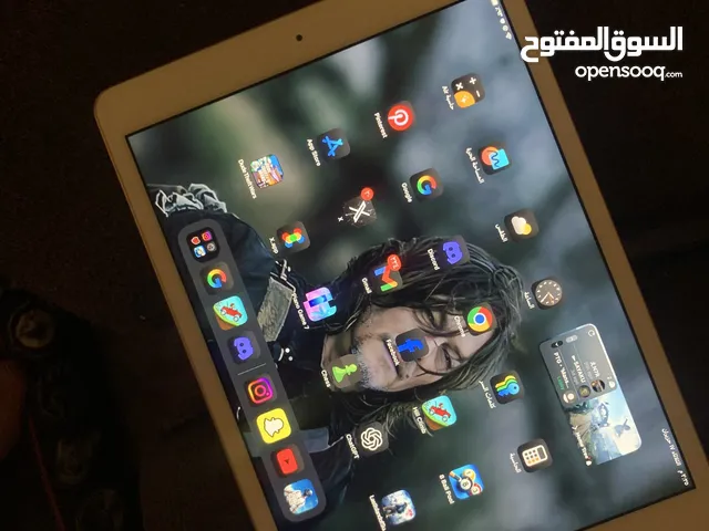 ايباد أبل الجيل 8