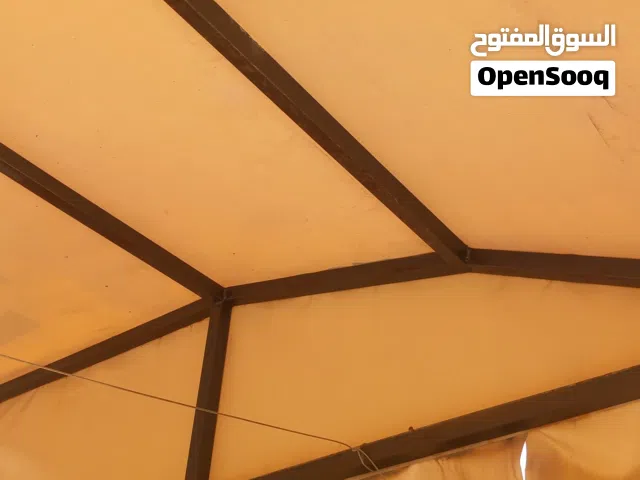 مظله خارجيه بحالة ممتازة