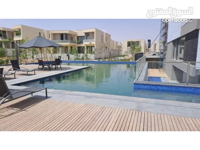 275 m2 4 Bedrooms Villa for Sale in Giza 6th of October