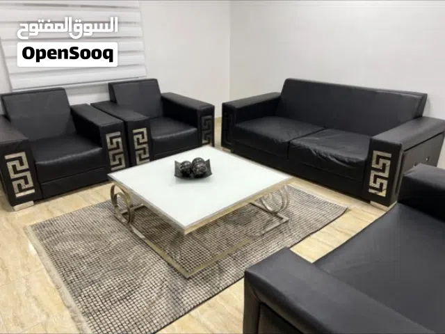 جلسة شبه جديد