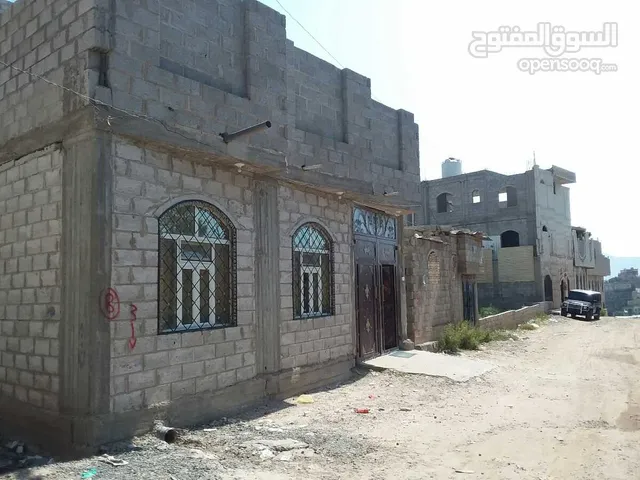 144 m2 4 Bedrooms Townhouse for Sale in Sana'a Moein District