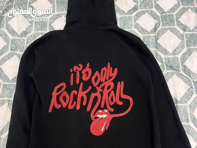 Hoodies Tops & Shirts in Northern Governorate