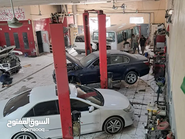 كراج سيارات