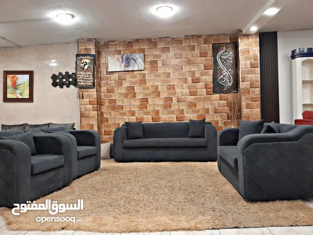 طقمين كنب راقين جداً بجودة عالية وسعر ولا أروع! تفاصيل بتخلي أي بيت أشيك وأحلى