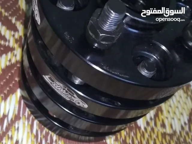اسبيسرات للبيع استخدام اسوعين فقط مقاس 20 وسعر ب25 أربعة بلوت سيارة هوندا من 2001 إلى 2005