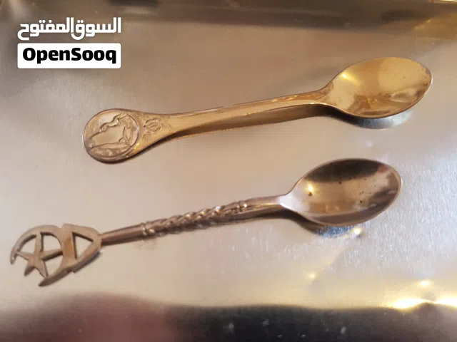 للبيع ملاعق فضه صار لهم عندي اكثر من 20سنه نقشه جميله