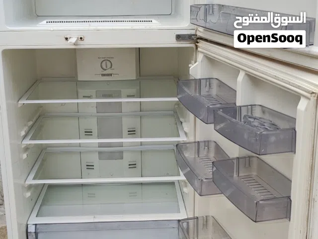 ثلاجه مستعمل للبيع