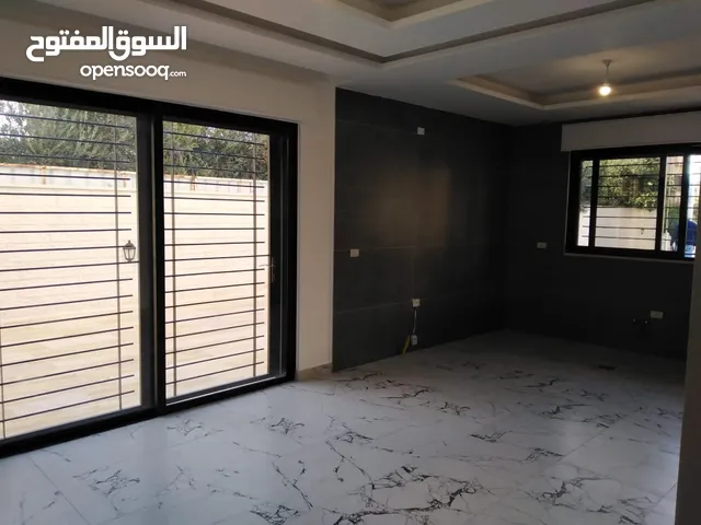 135 m2 3 Bedrooms Apartments for Sale in Amman Khalda