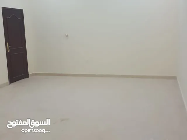 100 m2 2 Bedrooms Apartments for Rent in Doha Al Aziziyah