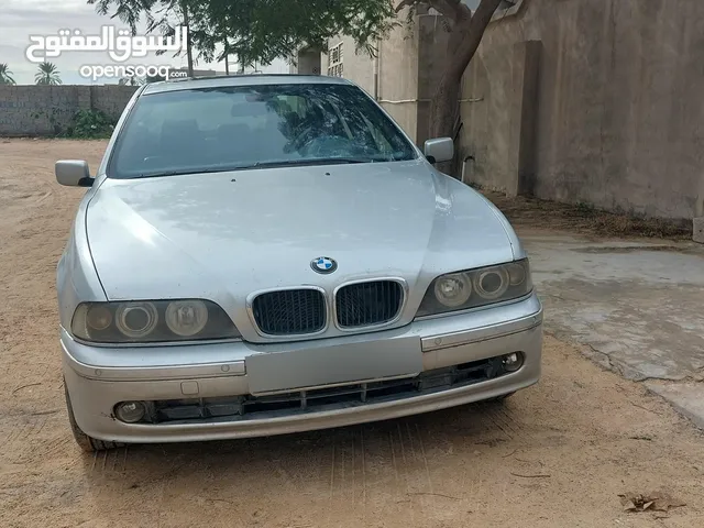 BMW الخامسة 2002