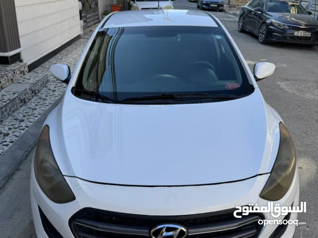 Used Hyundai Elantra in Baghdad