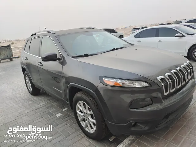 Jeep Cherokee latitude 2016