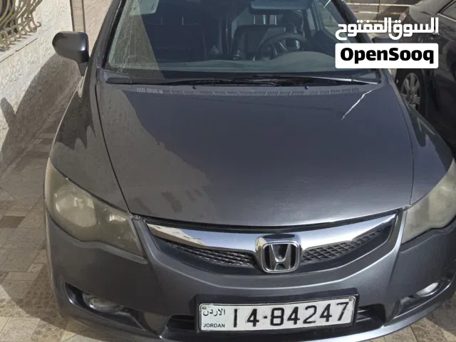 2009 هوندا سيفيك Standard