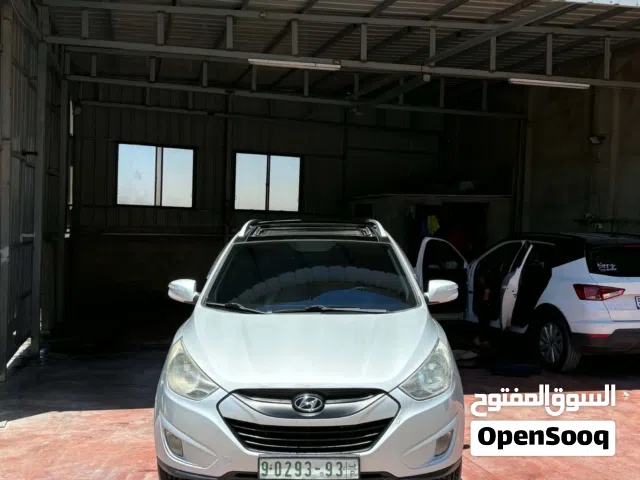 2010 Hyundai Tucson Standard