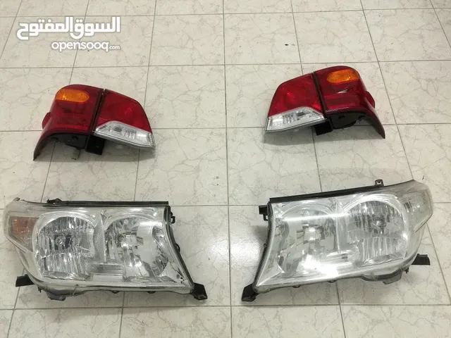 ليتات امامية وخلفية لاندكروزر 2011