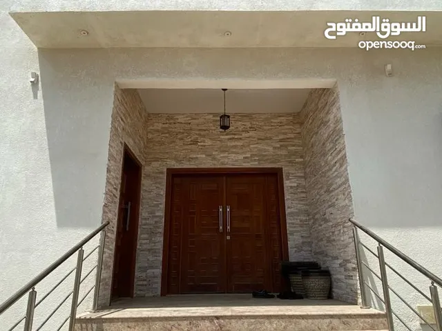 636m2 More than 6 bedrooms Villa for Sale in Muscat Al Khoud