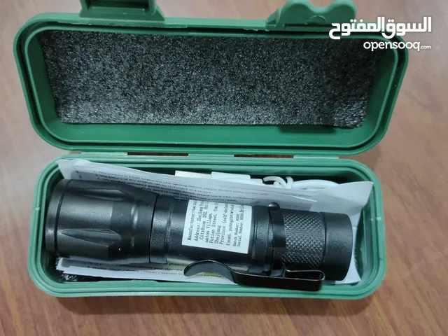 لوكس معدني محمول بالاضافه لكشاف