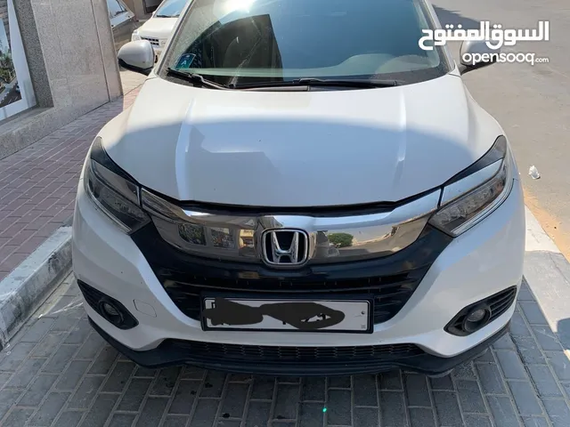 Used Honda CR-V in Sharjah