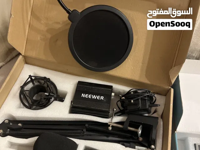 مايك نوع Neewer بحالة ممتازة