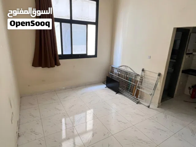 الجرف 3 بقرب السوق الصيني شقه في