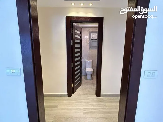 150 m2 3 Bedrooms Apartments for Sale in Cairo Fifth Settlement