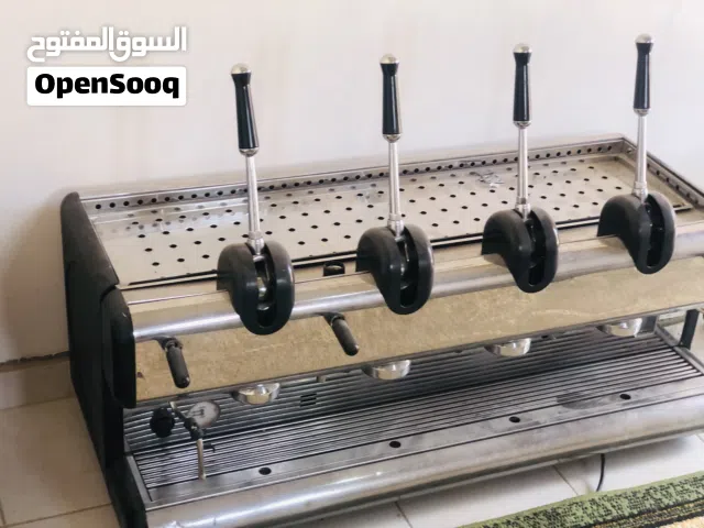 ماكينة قهوة للبيع شركة سان ماركو ايطالية