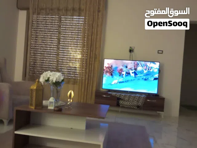 140 m2 3 Bedrooms Villa for Sale in Tripoli Al-Serraj