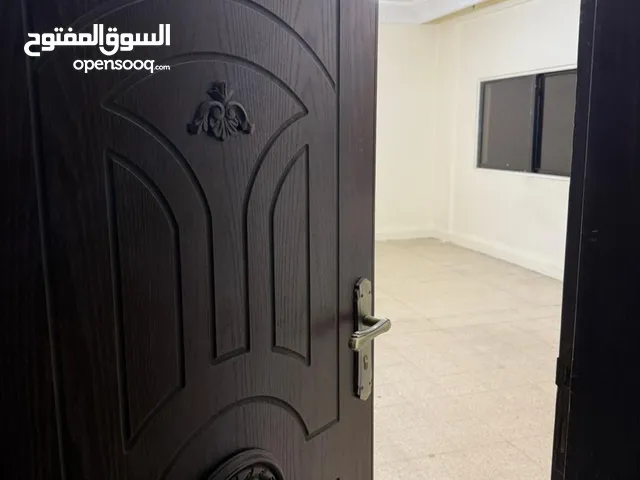 شقة للبيع في الذراع بالقرب من دوار علي صقر