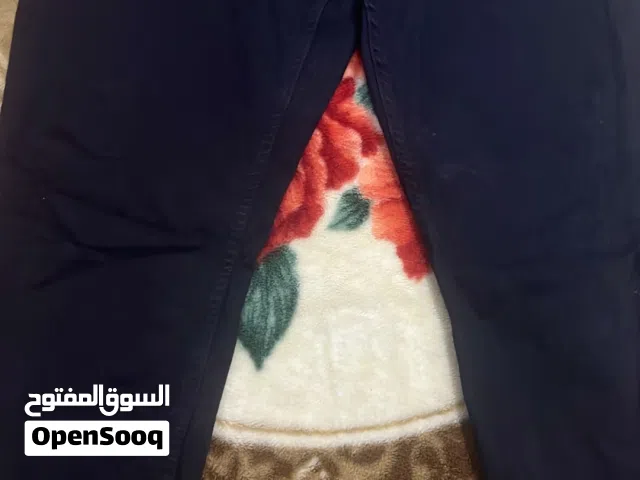 للبيع بنطلون جينز اسود